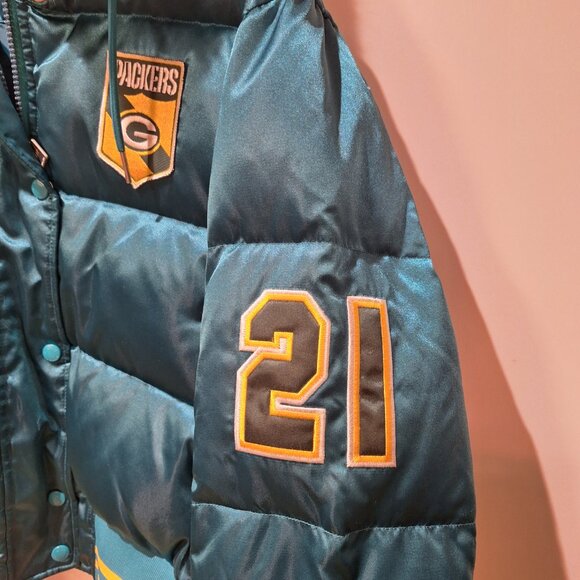 Green Bay Packer's 90s Vintage Fur Trim Hooded Jacket - Picture 5 of 16